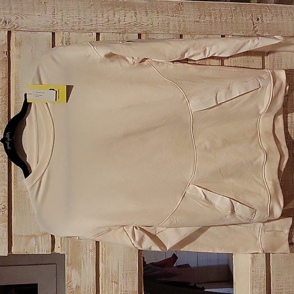 NWT soft cream colored sweatshirt